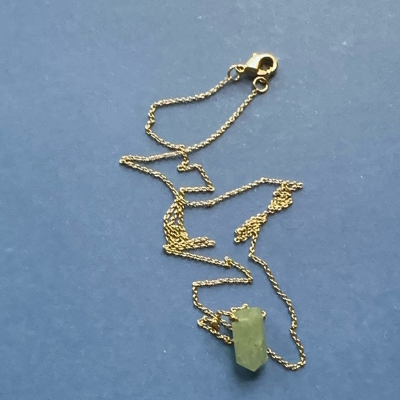 Jewelry - NWOT Gold plated chain with a Green Aventurine real stone